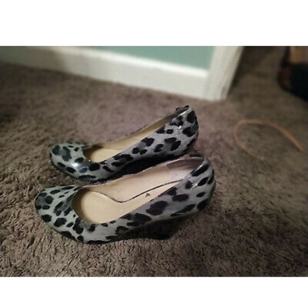 Womens dressy wedge